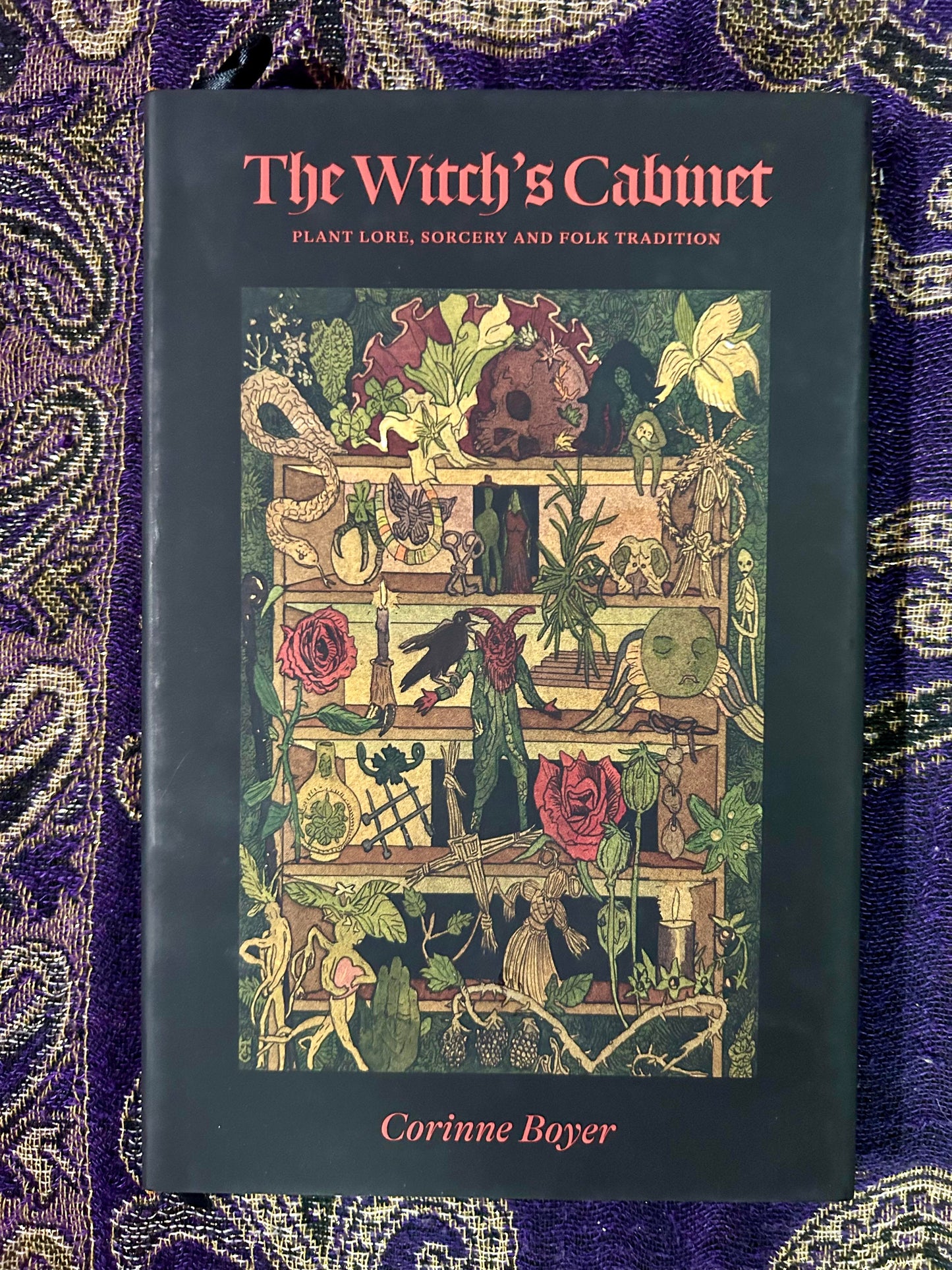 The Witch's Cabinet - Plant Lore, Sorcery & Folk Tradition #447 of 750