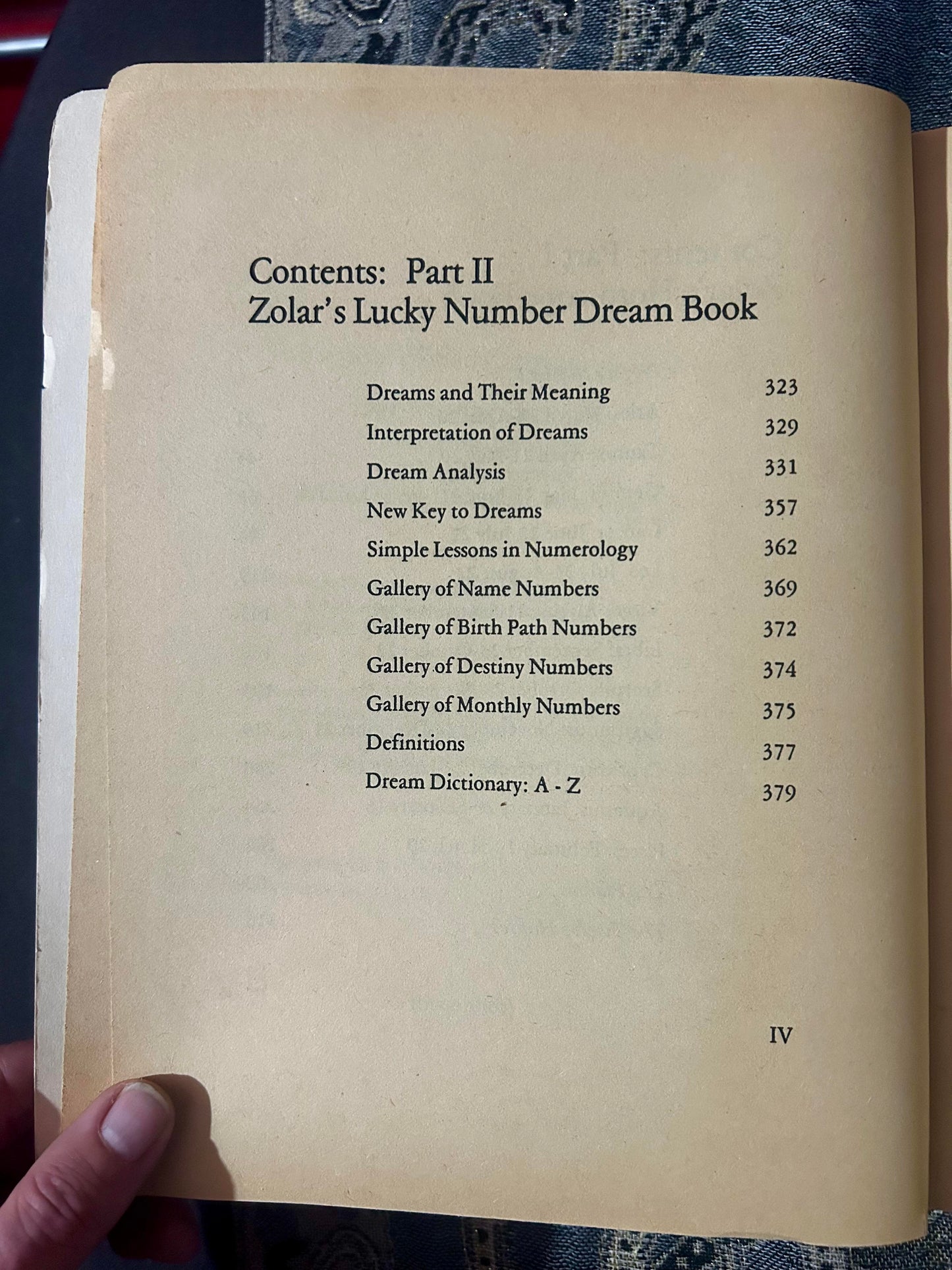 Zolar's Horoscope & Lucky Number Dream Book by Zolar